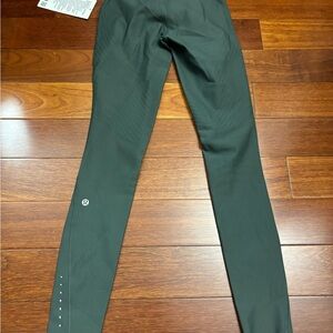 NWT! Lululemon SensesKnit Running High Rise Tight 28” Dark Green Size 4